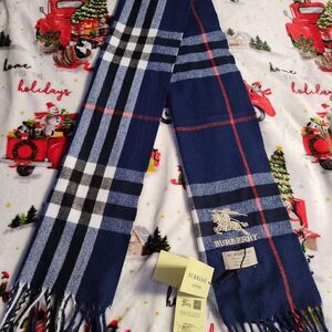 Navy Burberry London Cashmere Scarf